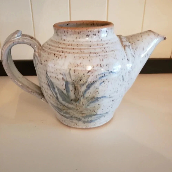 Pottery Barn Ceramic Cream/Brown  Speckled Teapot/Vase. - Picture 1 of 6